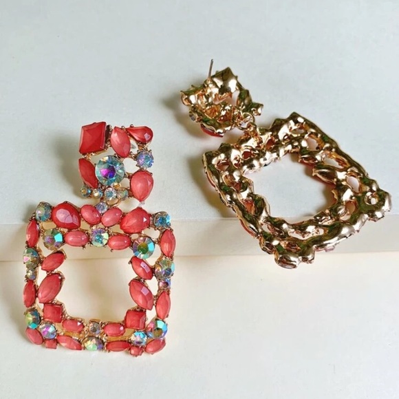 ✨LAST ONE _ BLUE 💙✨Geometric toned Charm Stones Earrings✨🏷✨ - Picture 6 of 9